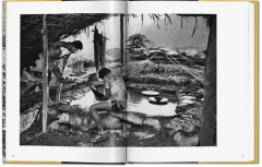 Sebastiao Salgado. Gold