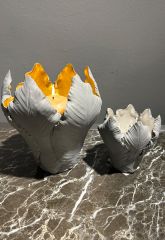 Candleholder tulip grey silver S 10 x11 cm | El Yapımı Seramik Lale Mumluk