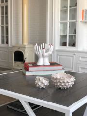 Vase handstand white/red ceramic 23x25 cm | Dekoratif Obje - Vazo