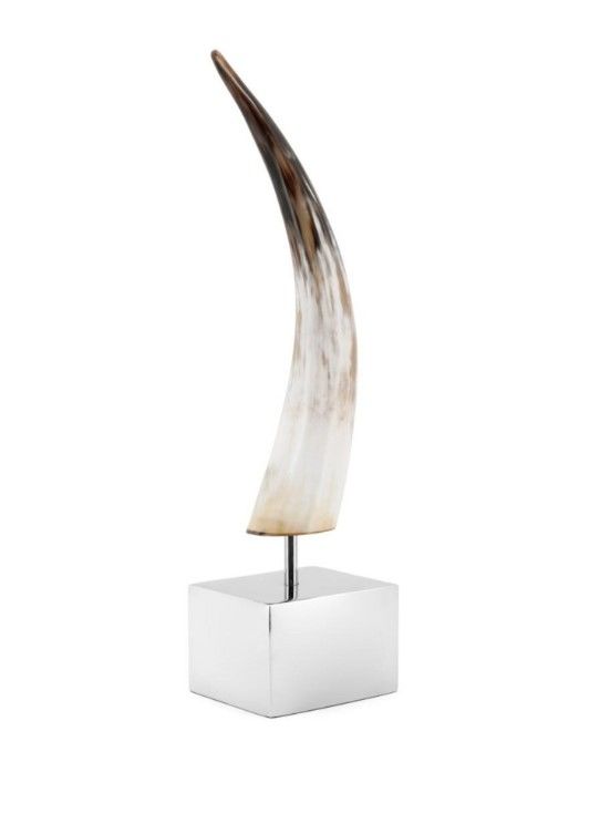Horn Standing on cube  h:56 cm | Dekoratif Obje