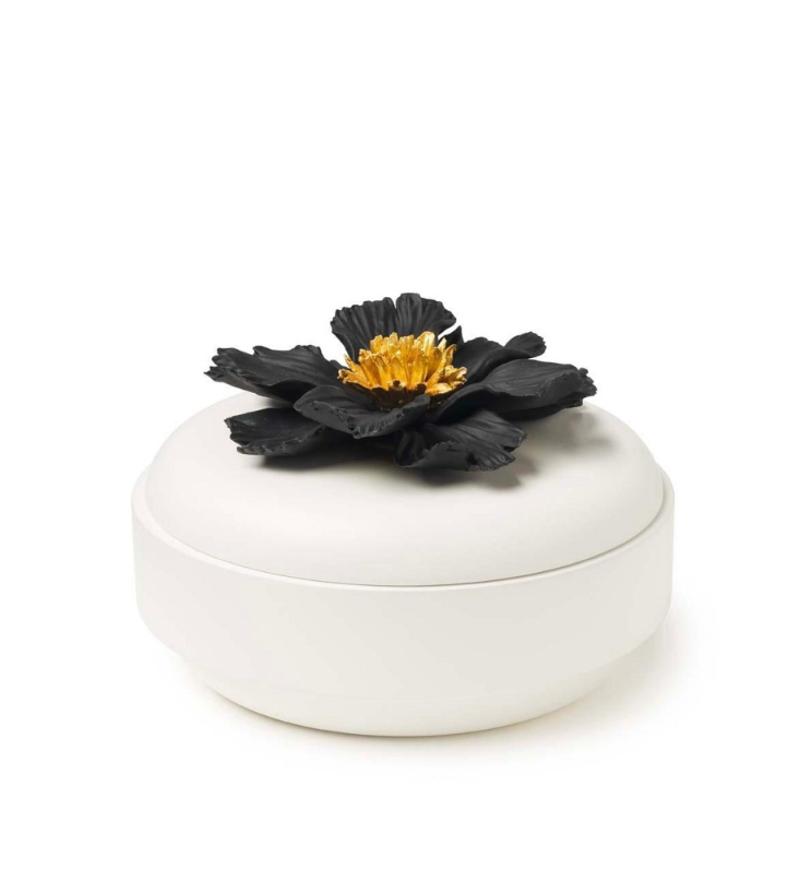 Flat Bow Peony White-Black Gold 15x10 cm | Dekoratif Kutu