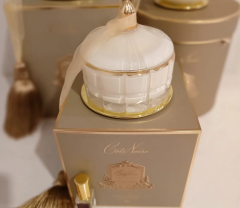 Krem rengi vizon püsküllü art deco mum S - Kokulu mum