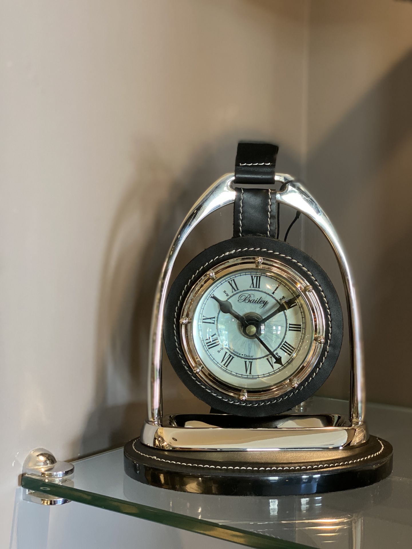 Clock Bailey Equestrian Nickel | Dekoratif Saat